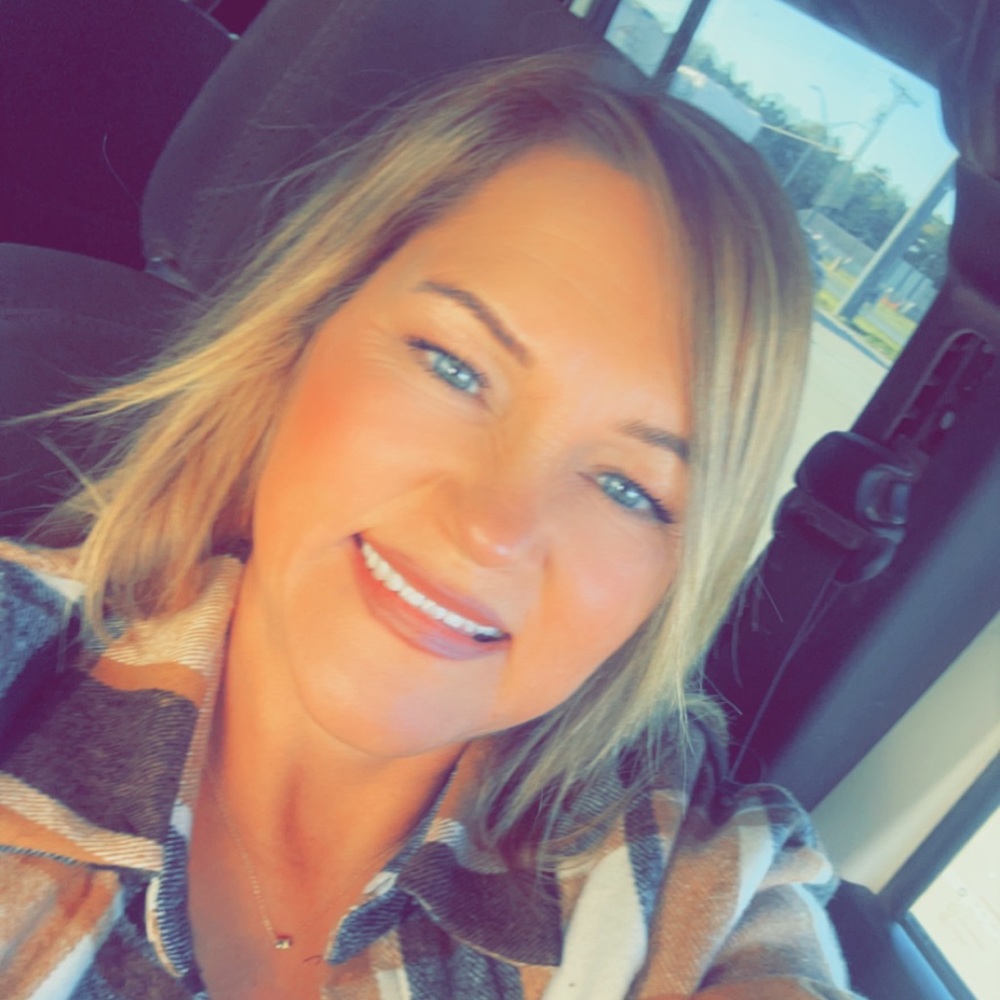 Meet your Posher, Tiffanie